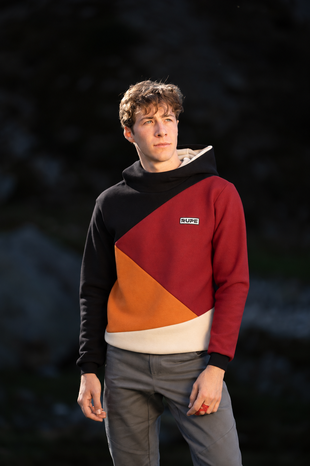 FW26 BLOCK Diablo - felpa 4 colori indossata - Rupe Clothing