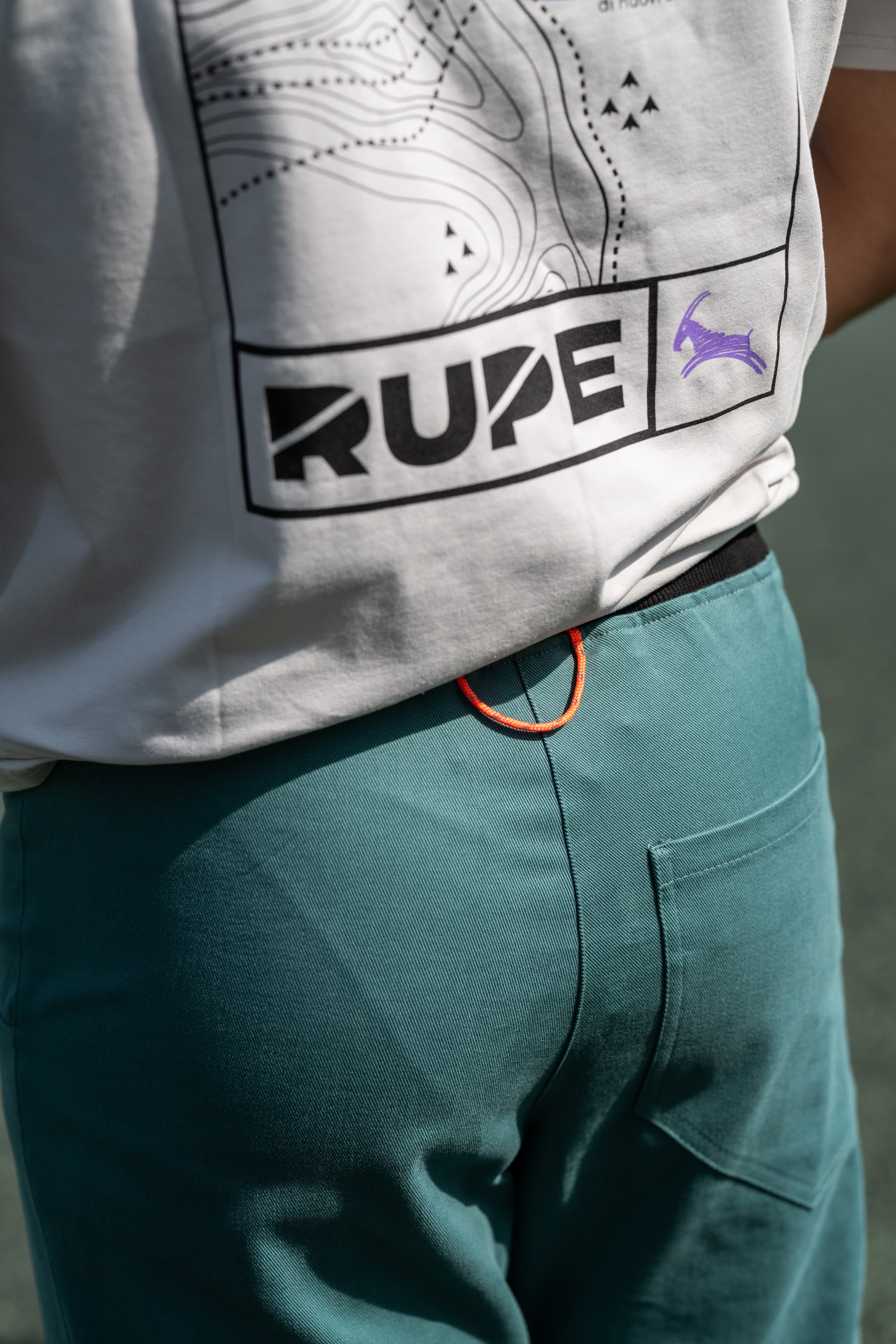 Pantalon d'escalade en coton des Pyrénées pour la forêt