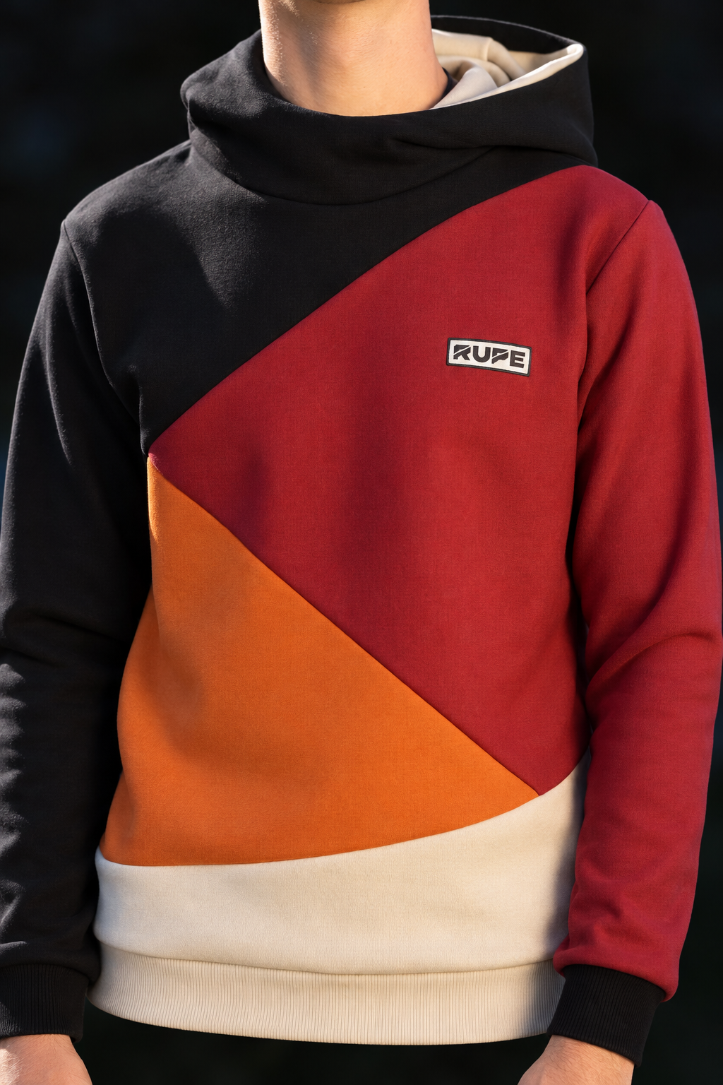FW26 BLOCK Diablo - felpa 4 colori indossata, seconda vista - Rupe Clothing