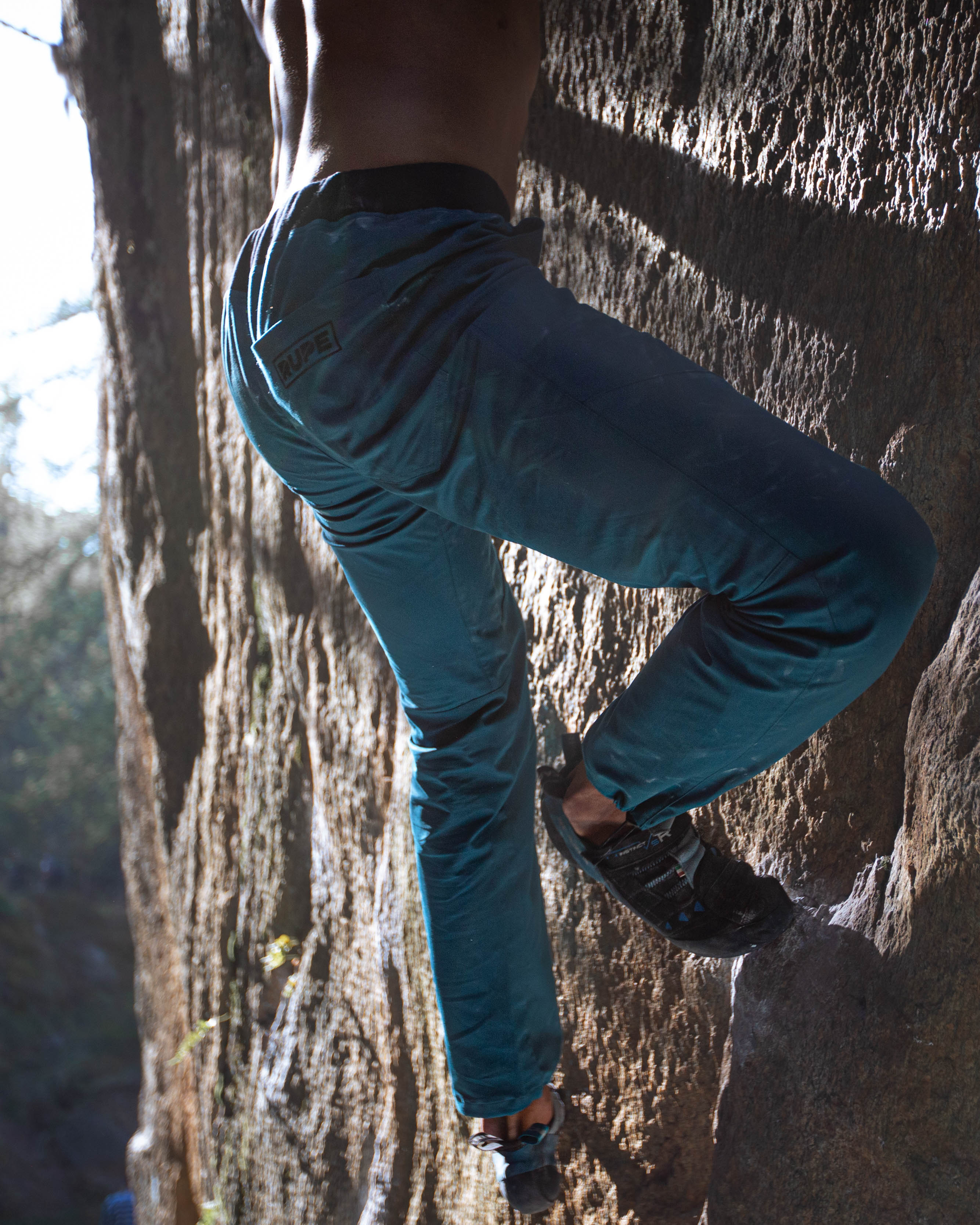 Edizione Limitata - Pantalone arrampicata PIRENEI - Ottanio uomo realizzato a mano