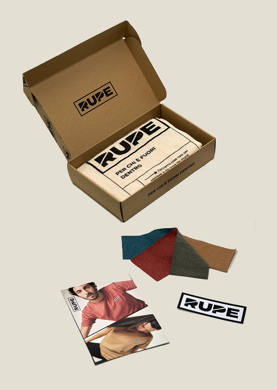 Coffret cadeau Rupe - T-shirt fait main + boîte d'échantillons de tissu